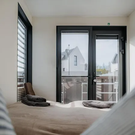 Floating Comfort In 보트호텔 페네뮌데