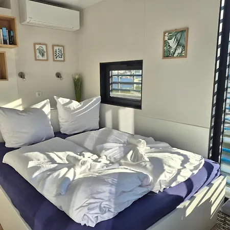 Hotel en barco Floating Comfort In Peenemunde