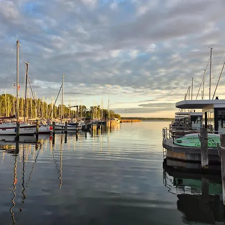 Hotel en barco Floating Comfort In Peenemunde