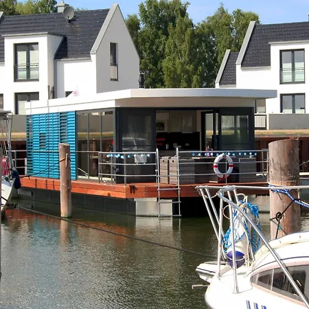 Floating Comfort In Hotel en barco Peenemunde